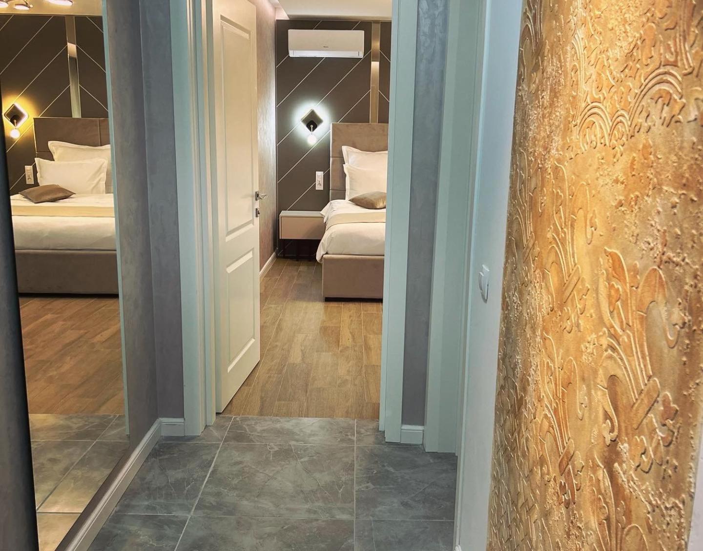 Monarc Boutique Aparthotel - Self Check-In Visan Exterior photo