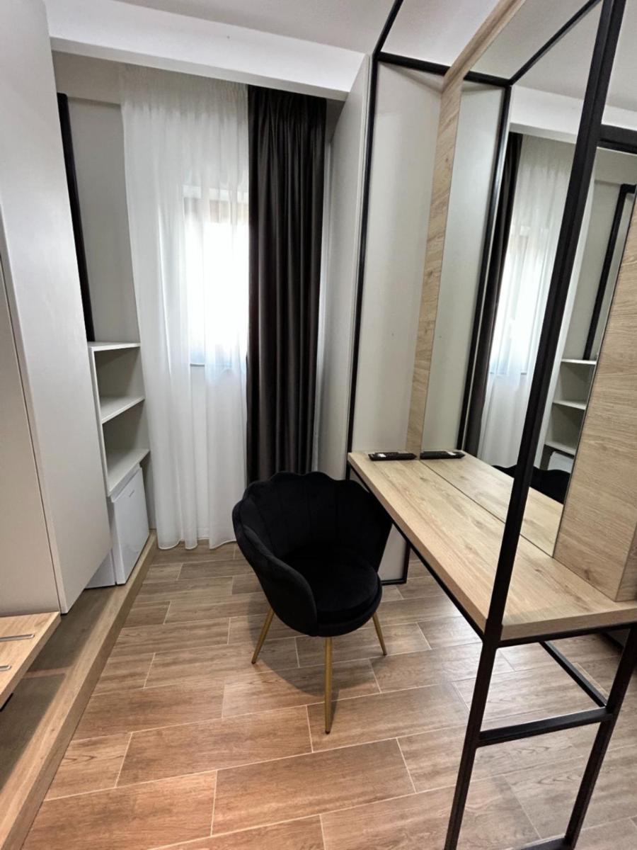 Monarc Boutique Aparthotel - Self Check-In Visan Exterior photo